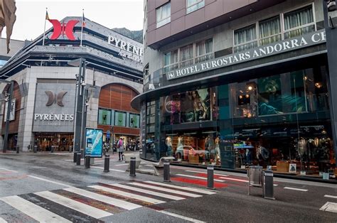 Shops with GUCCI in Andorra la Vella and surroundings title